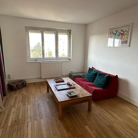 Homestay Proche Lyon Croix Rousse / Parking / Metro